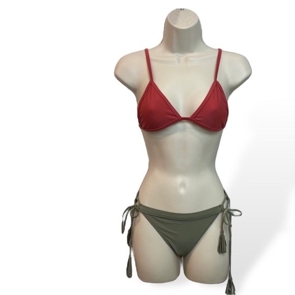 Sea Gypsies by Lost 2-piece Bikini - Picture 9 of 13